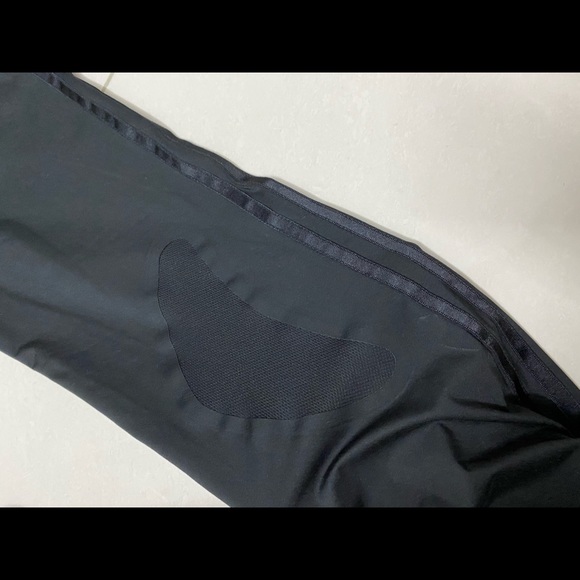 ‼️Sold‼️Adidas track - Picture 4 of 9